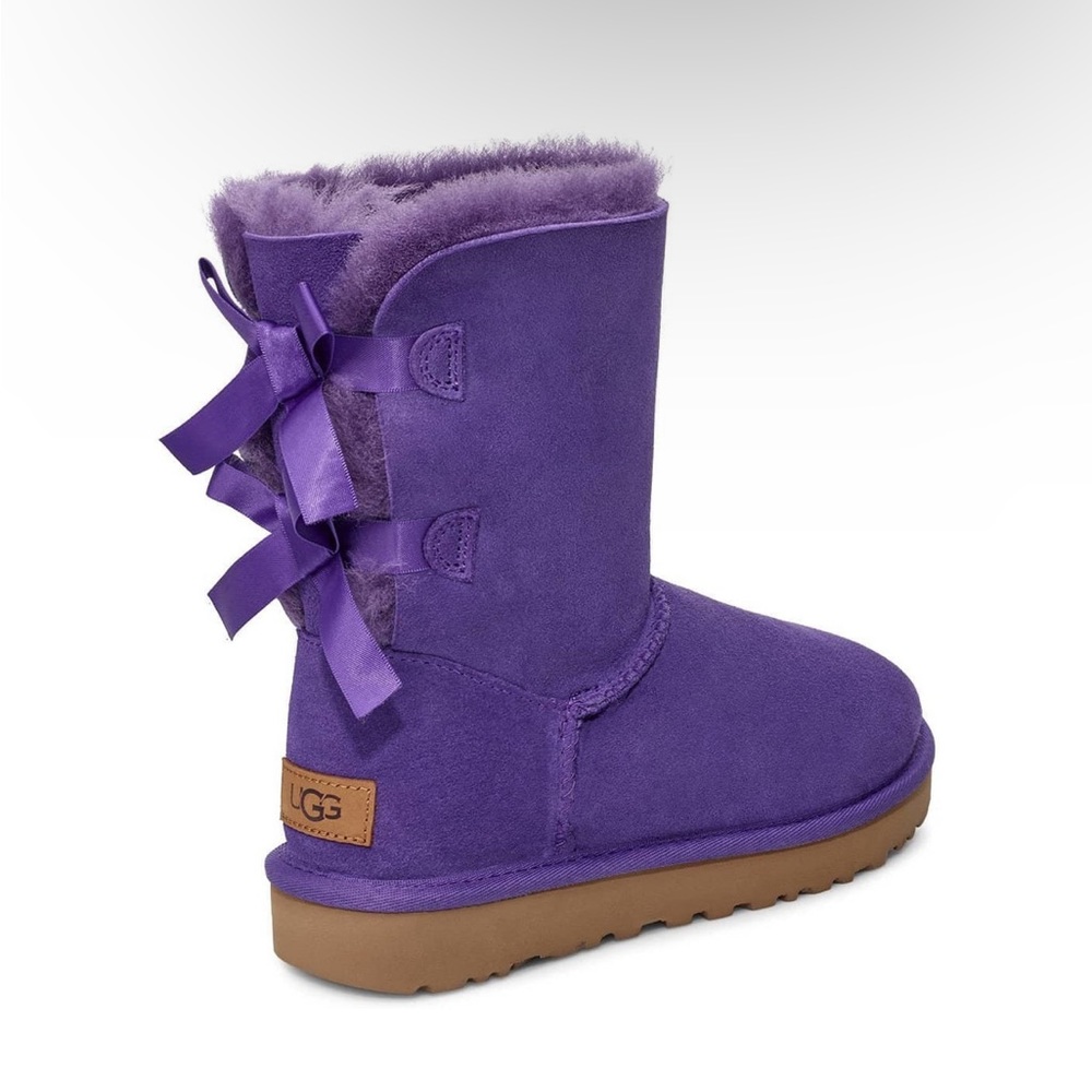 UGG Australia Bailey Bow Violet Bloom - Women’s/Girl’s Size 5